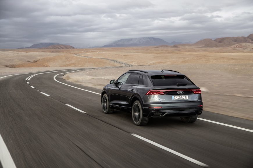 AudiQ8_2_40