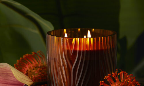 GUESS HOME DÉCOR: scented candles collection