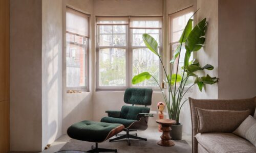 Seasonal Elegance Redefined: The Eames Lounge Chair Winter Special by Vitra