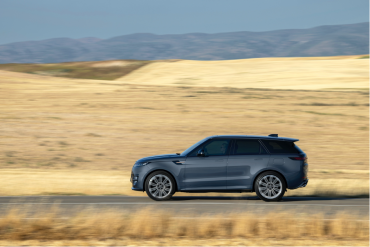 Range Rover Sport P550e Autobiography: The Elegance of the Autobiography Model