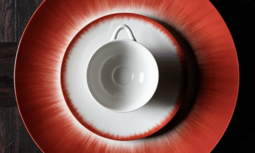 Serax Holiday Rouge: Adding Warmth to the Festive Season