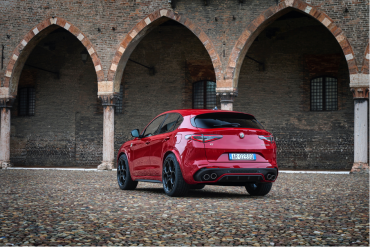 Alfa Romeo Stelvio Quadrifoglio 2024: One of the Last True Sporty SUVs with Thrills