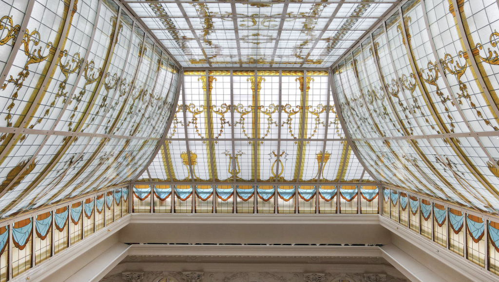 Sunday Mornings, Gilded: The Astoria Concerts Return