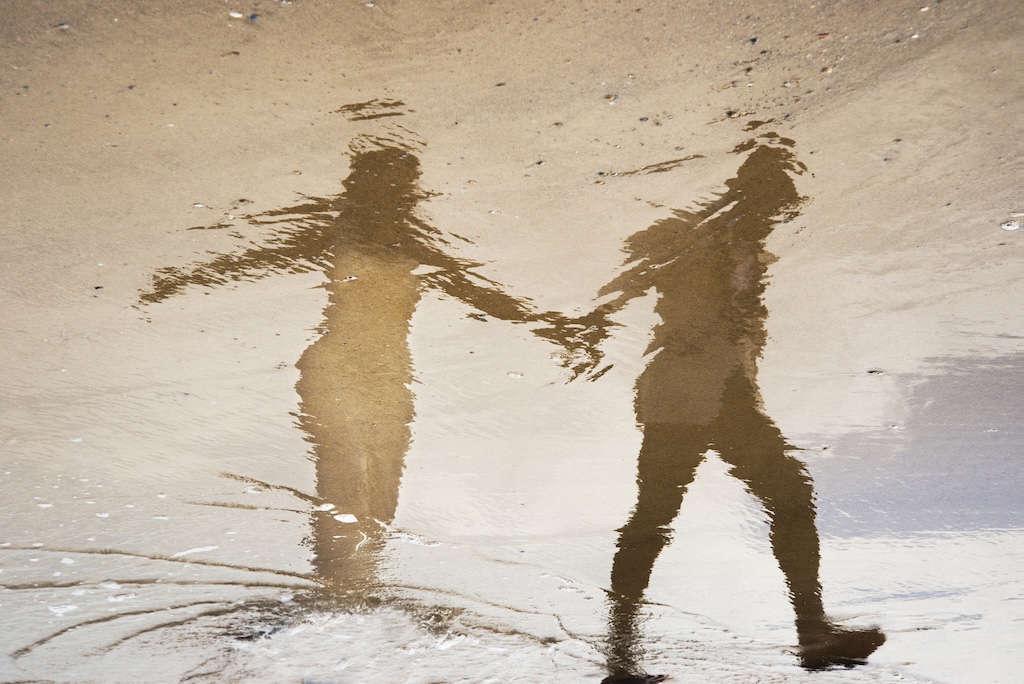 Danièle Zucker:  Gold, Silence, and the Art of Seeing Slowly