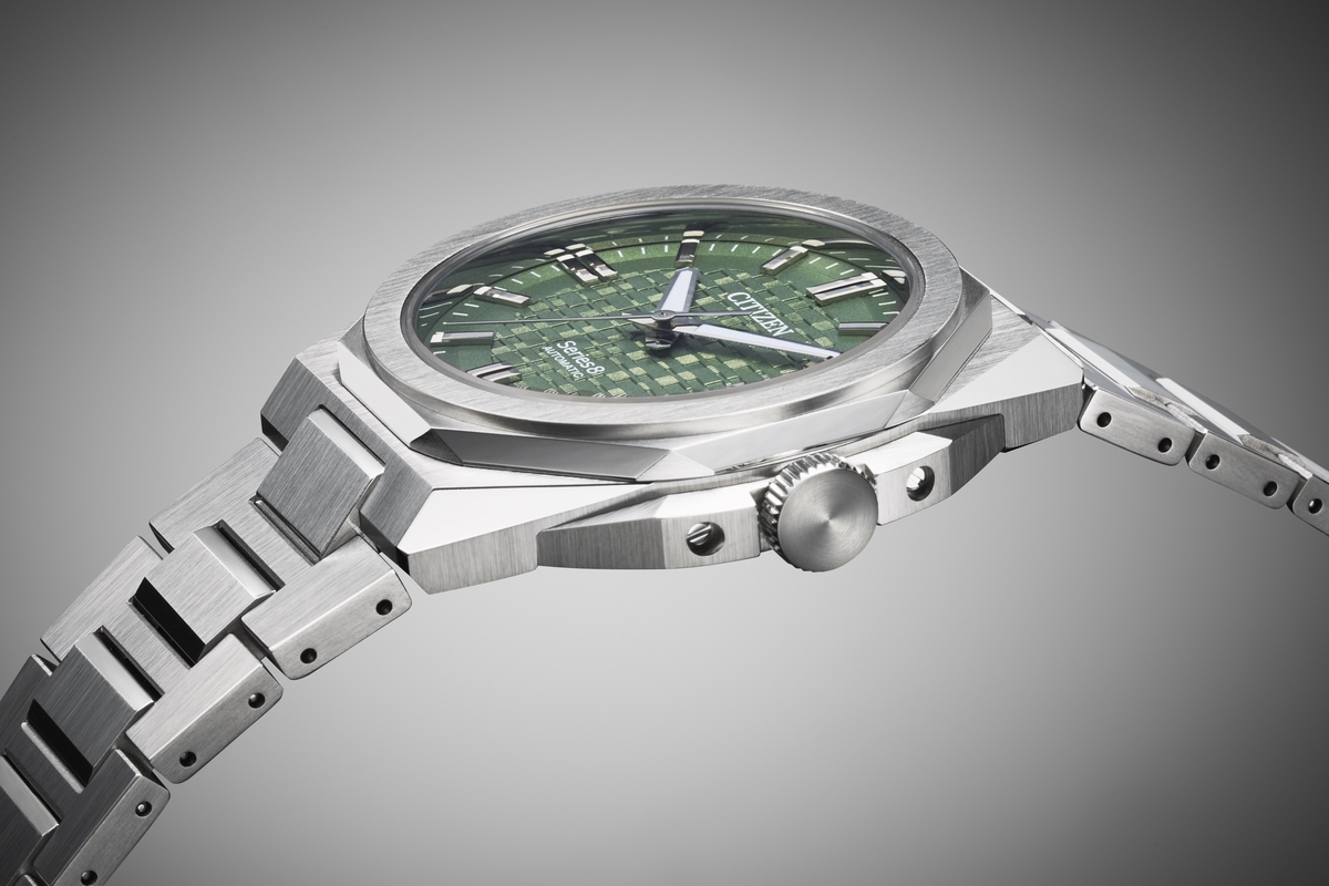 Citizen Series 8 Returns with Sleeker Proportions