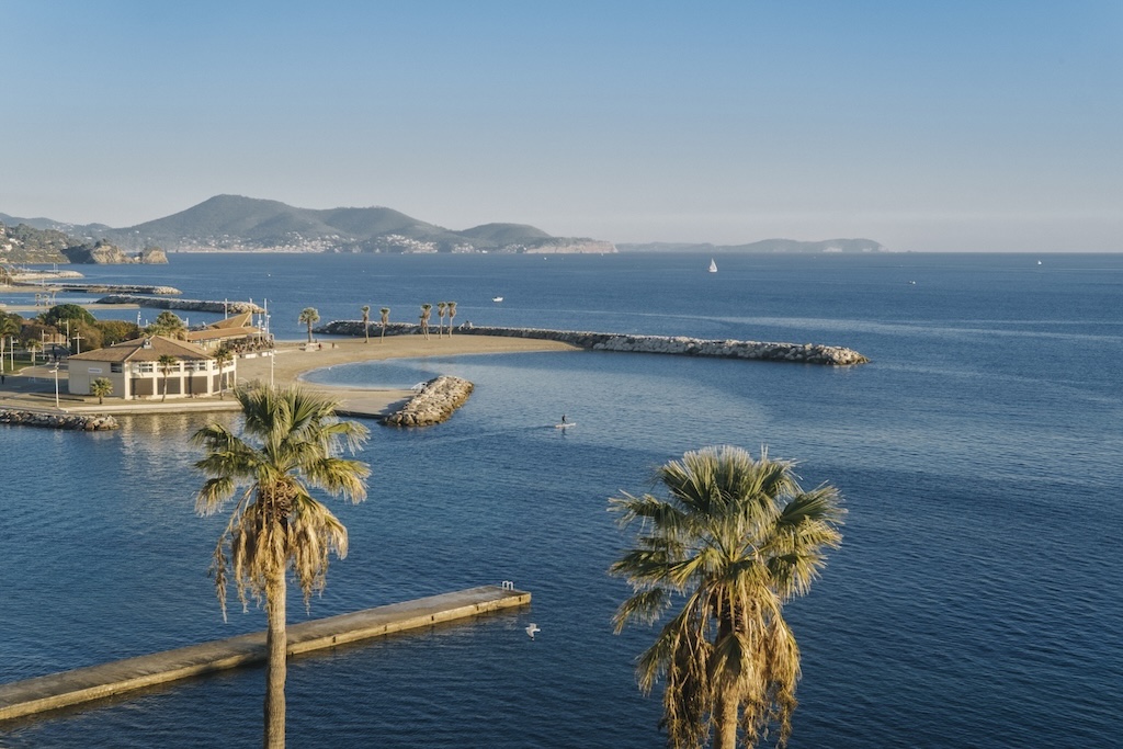 Toulon: Between Harbour Light and Mediterranean Living