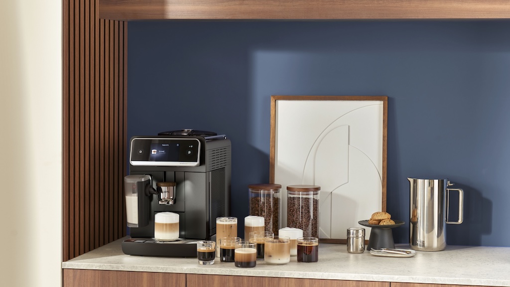 Philips Café Aromis 8000 Brings Barista Coffee Home