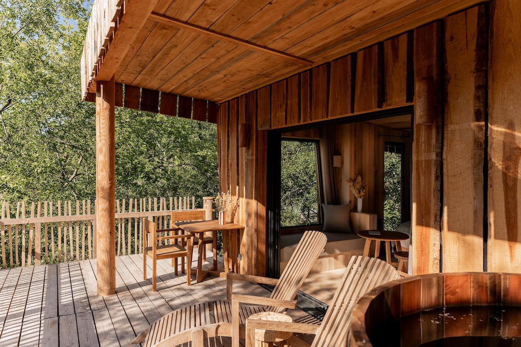 Cabanes de l’Orvanne: Design Among the Trees Near Fontainebleau