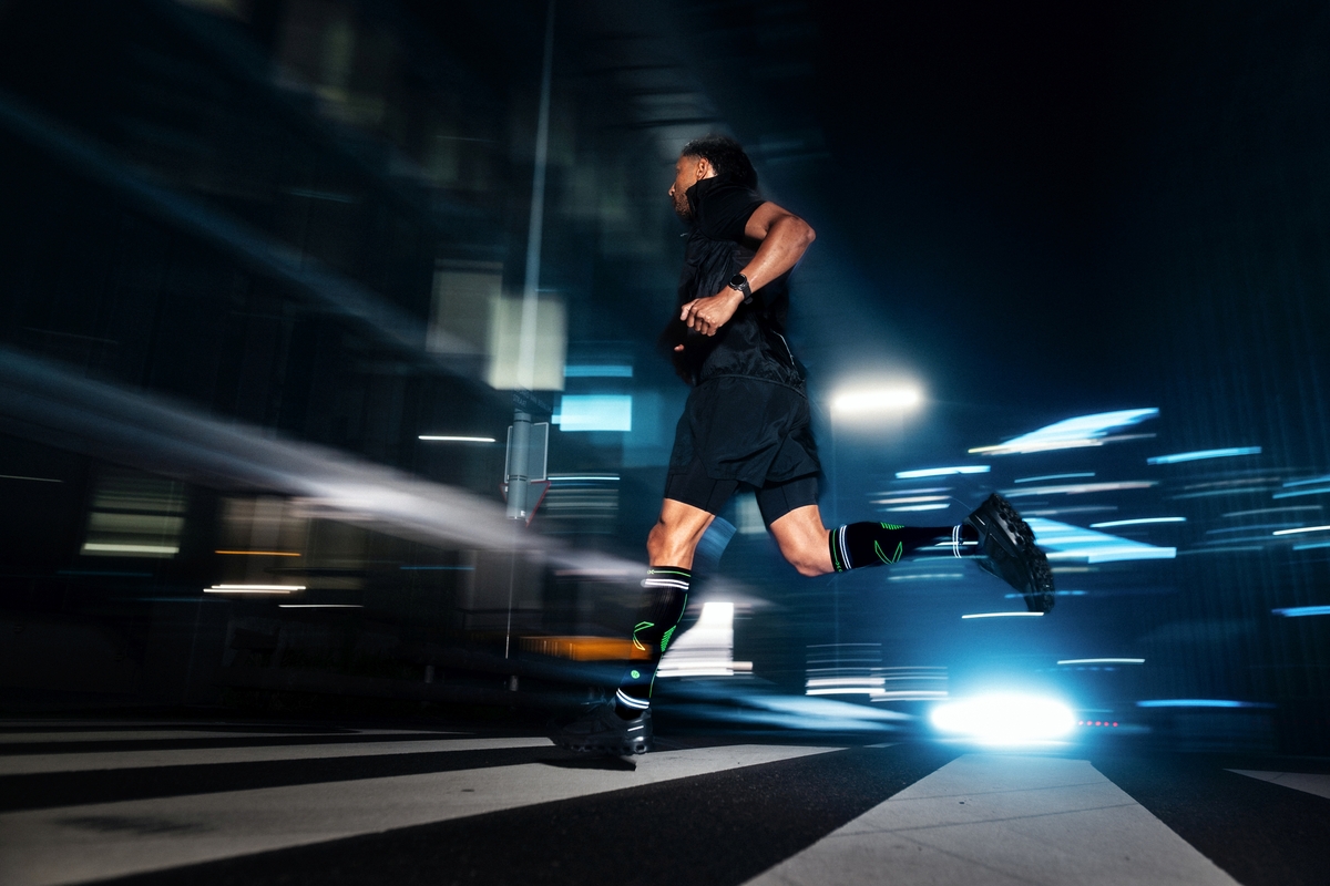 STOX Reflective Running Socks: Technical Design After Dark